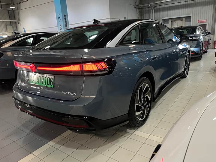 Фото 8 - Volkswagen ID.7 Vizzion