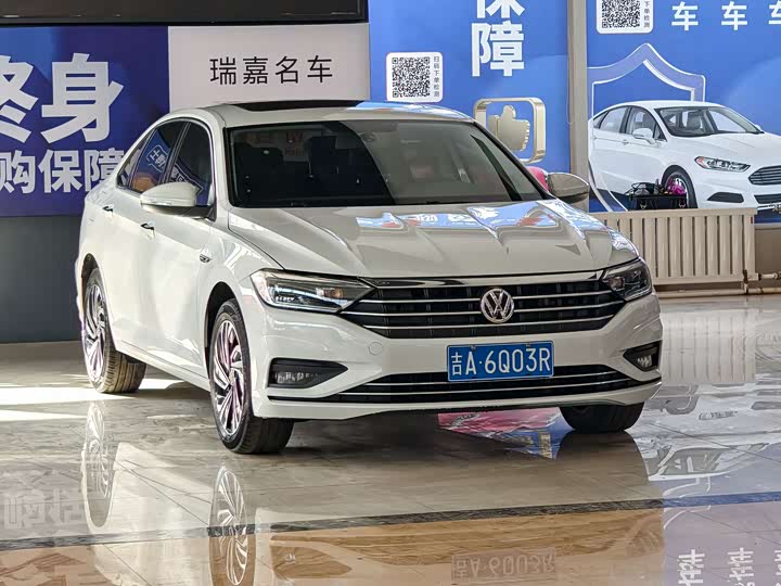 Фото 2 - Volkswagen Sagitar L