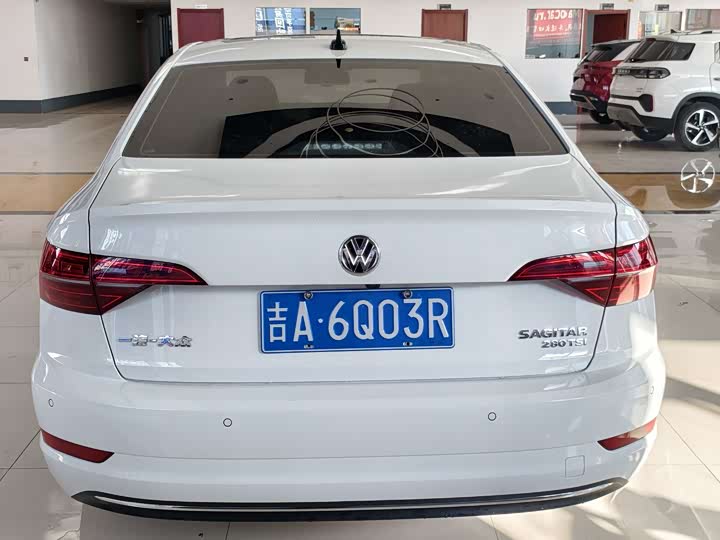 Фото 5 - Volkswagen Sagitar L