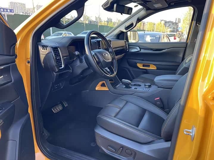 Фото 11 - Ford Ranger