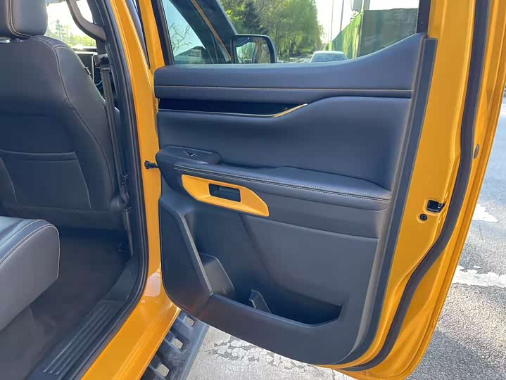 Фото 13 - Ford Ranger