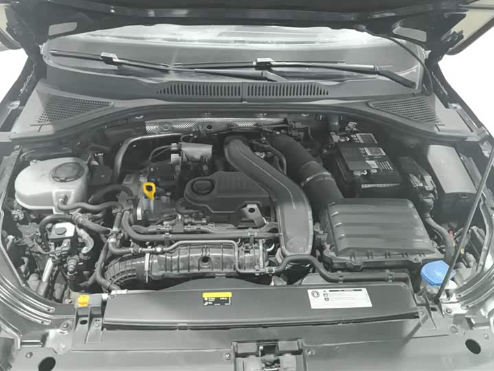 Фото 10 - Volkswagen Lavida