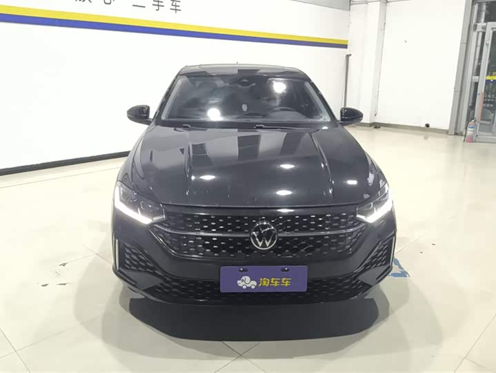 Фото 2 - Volkswagen Lavida