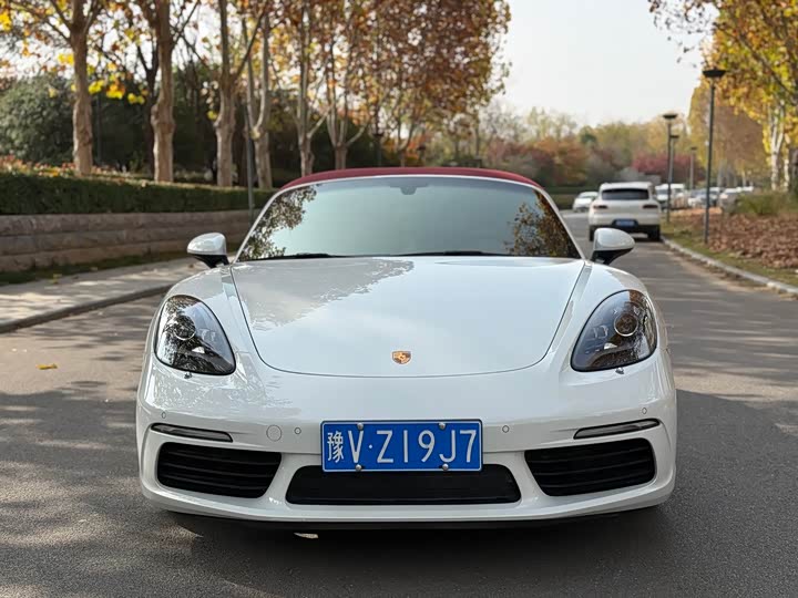 Фото 3 - Porsche 718