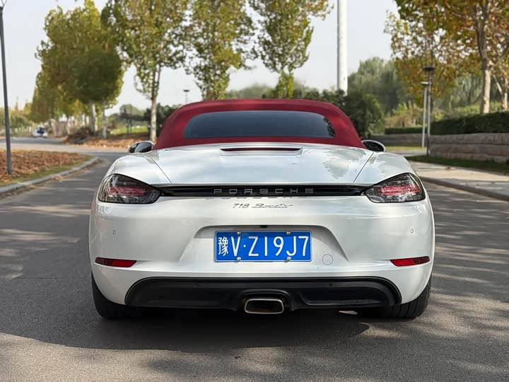 Фото 9 - Porsche 718