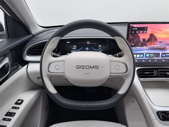 Фото 11 - Geely Galaxy Geome