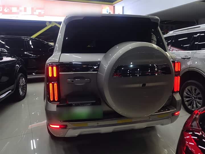 Фото 6 - Tank 500 Hybrid