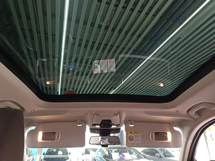 Фото 18 - BMW X1