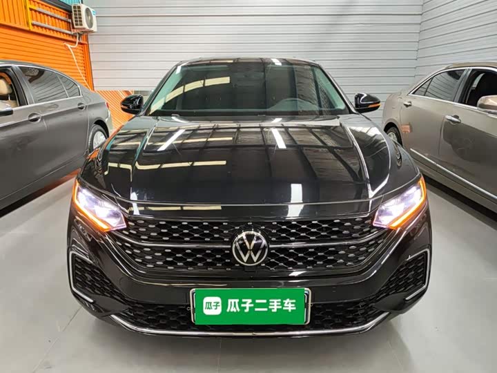 Фото 3 - Volkswagen Passat