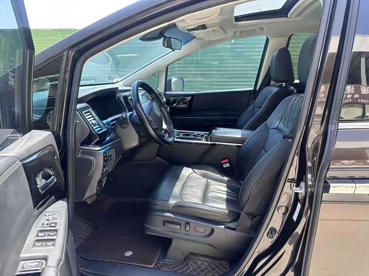 Фото 7 - Honda Elysion