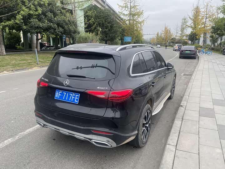 Фото 11 - Mercedes-Benz GLC-Class