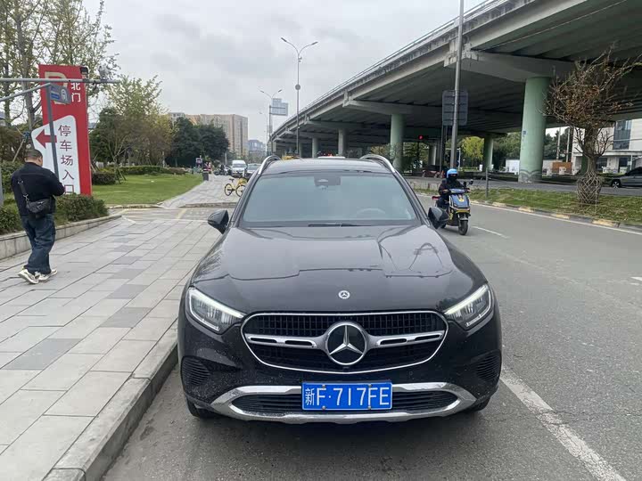 Фото 2 - Mercedes-Benz GLC-Class