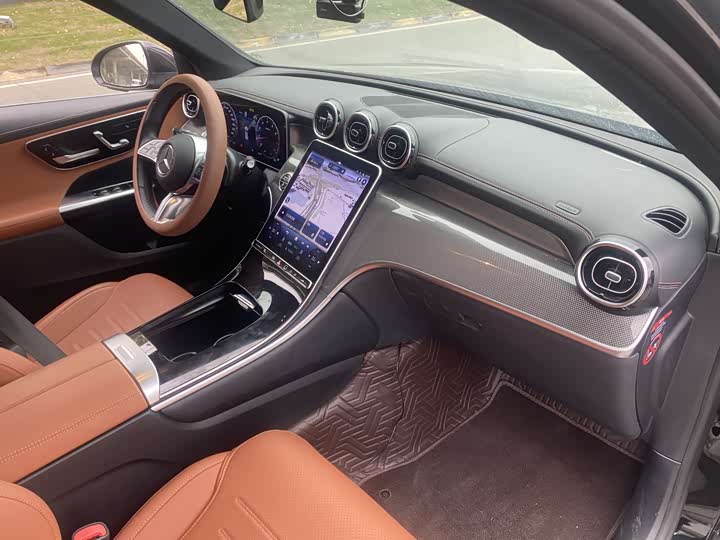 Фото 9 - Mercedes-Benz GLC-Class