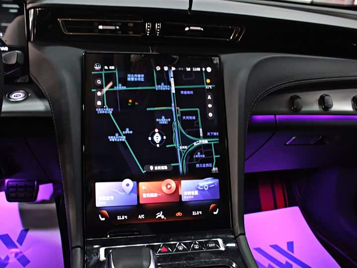 Фото 6 - Hongqi H5