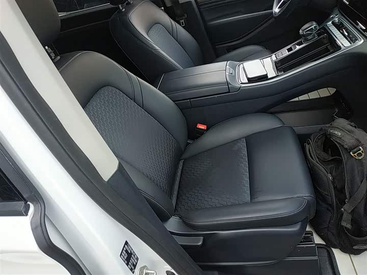 Фото 25 - GAC Trumpchi M8