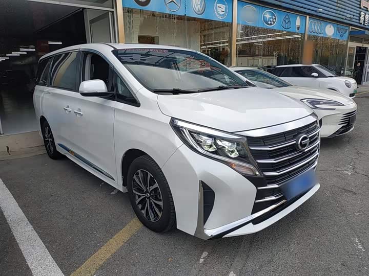 Фото 4 - GAC Trumpchi M8