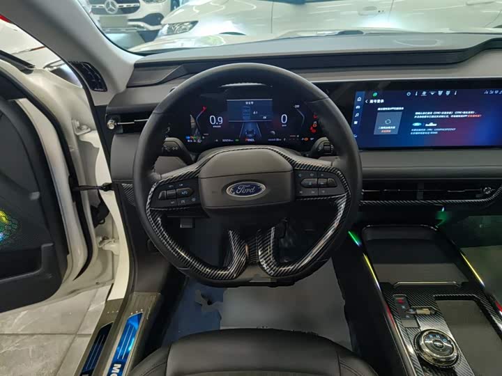 Фото 11 - Ford Mondeo