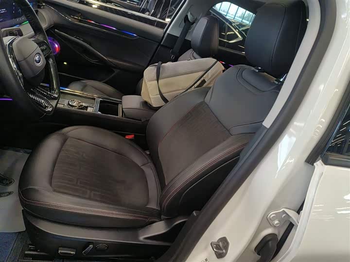 Фото 15 - Ford Mondeo