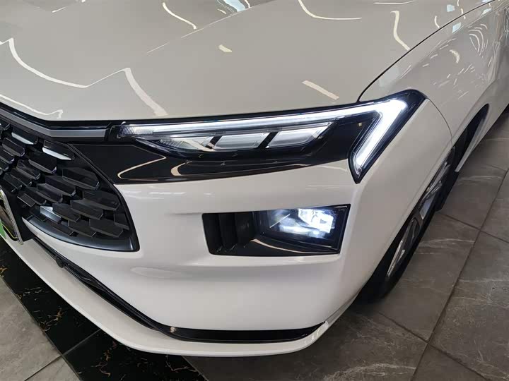 Фото 24 - Ford Mondeo