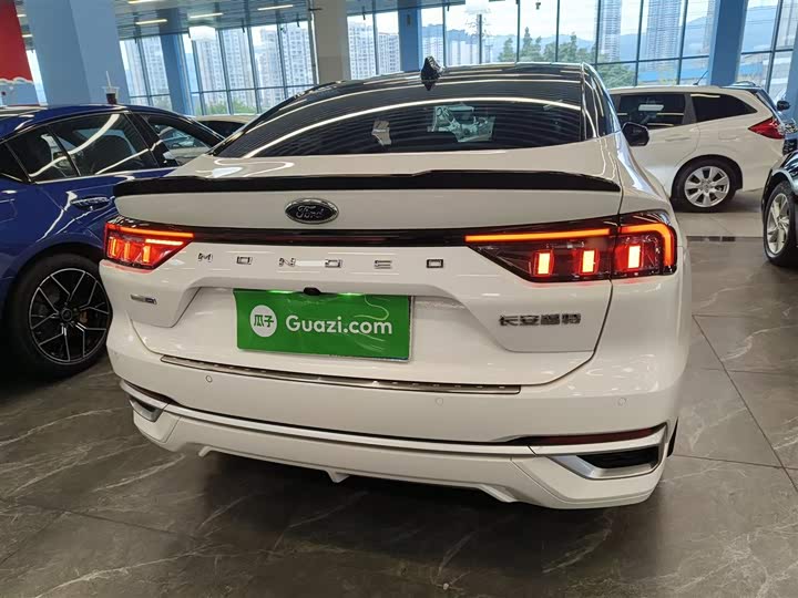 Фото 6 - Ford Mondeo