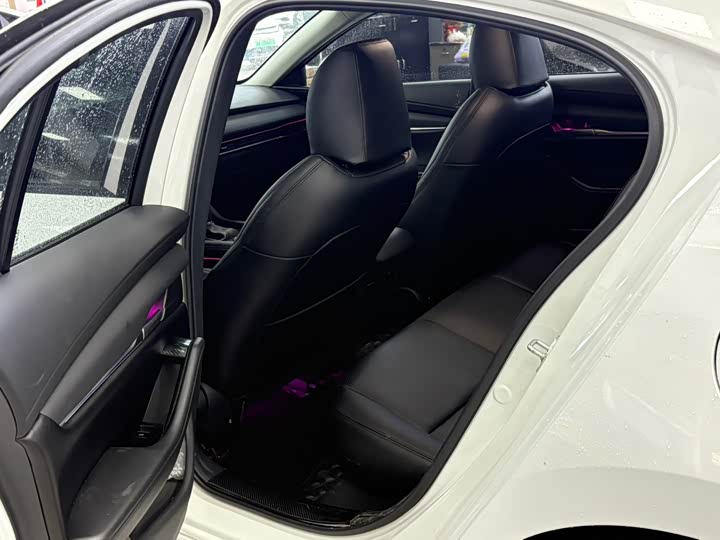 Фото 8 - Mazda 3 (Axela)