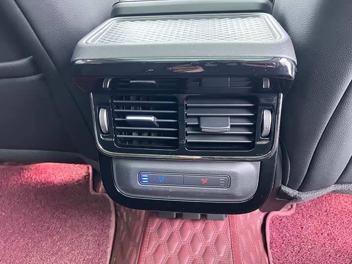 Фото 16 - Land Rover Range Rover Evoque L