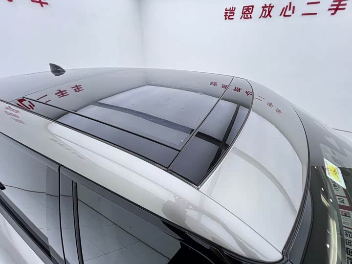 Фото 20 - Land Rover Range Rover Evoque L