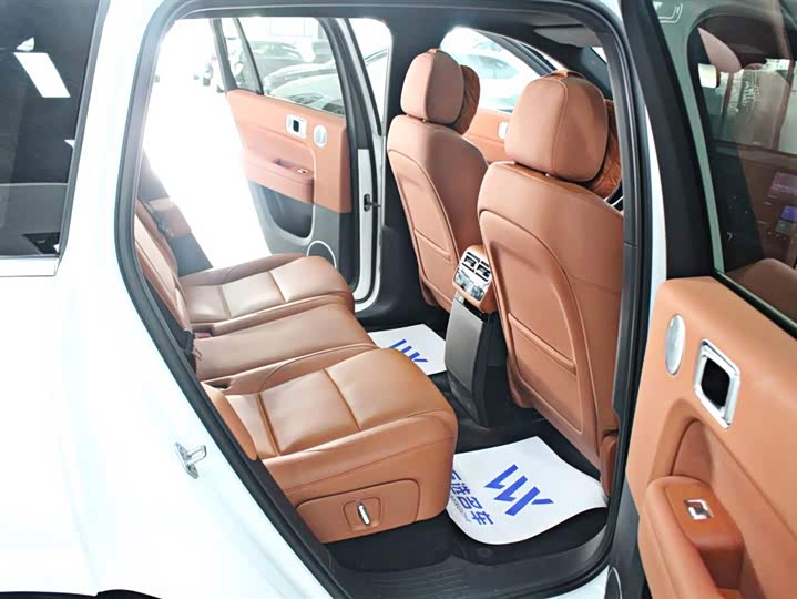 Фото 10 - LiXiang L6