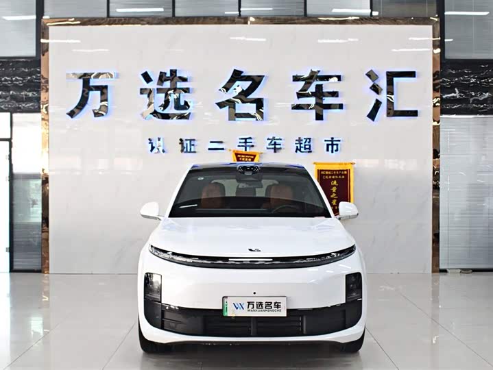 Фото 2 - LiXiang L6