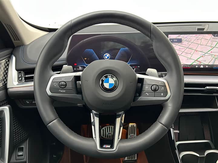 Фото 12 - BMW X1