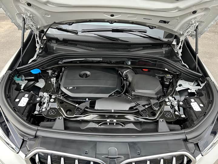 Фото 13 - BMW X1