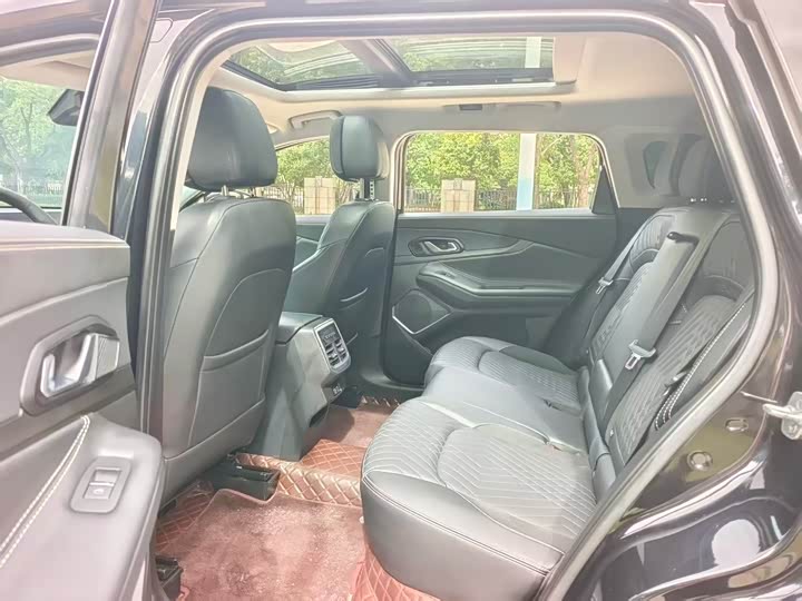 Фото 9 - Exeed TXL