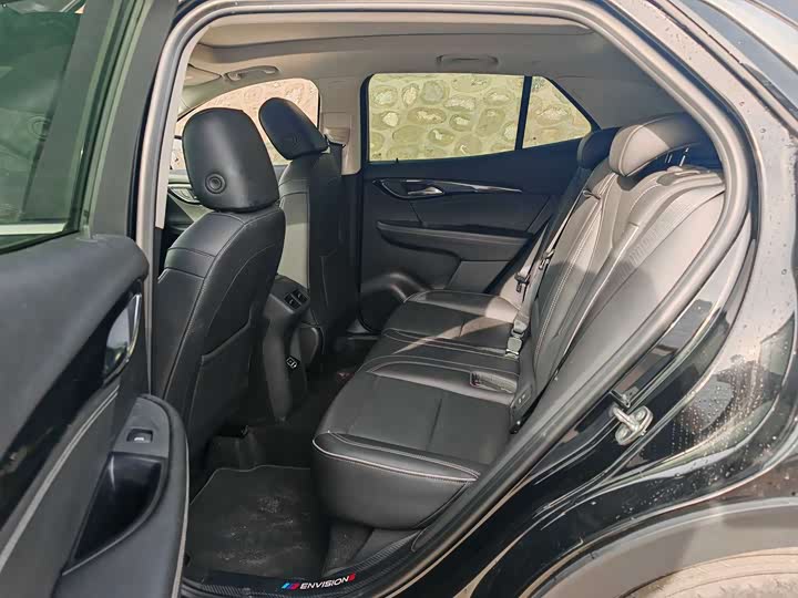 Фото 16 - Buick Envision Plus