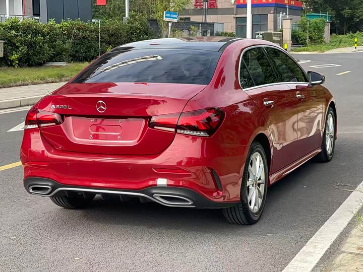 Фото 4 - Mercedes-Benz A-Class