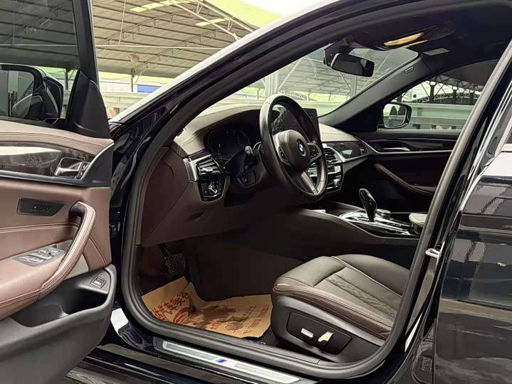 Фото 7 - BMW 5 Series