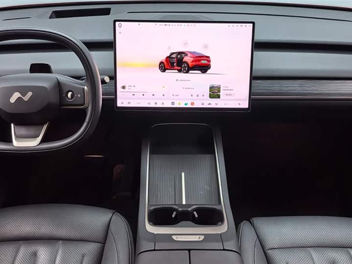 Фото 10 - Nio Onvo L60