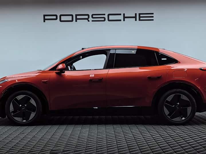 Фото 4 - Nio Onvo L60