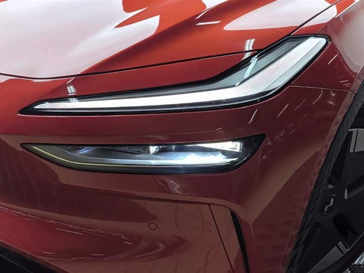 Фото 7 - Nio Onvo L60