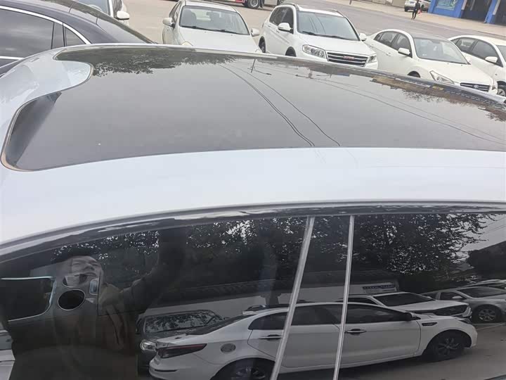 Фото 13 - Leapmotor C11