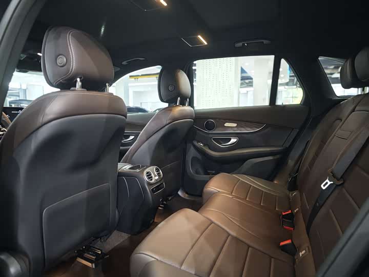 Фото 7 - Mercedes-Benz GLC-Class