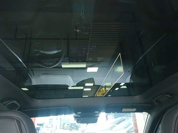 Фото 18 - BAIC Arcfox Alpha T5