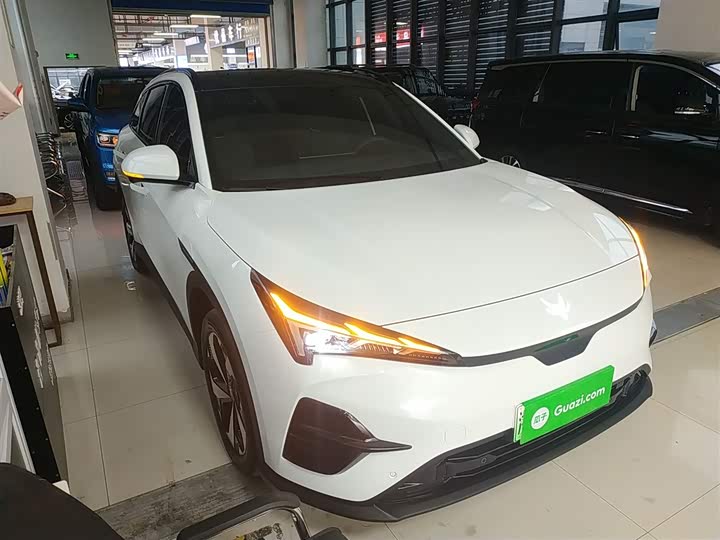 Фото 4 - BAIC Arcfox Alpha T5