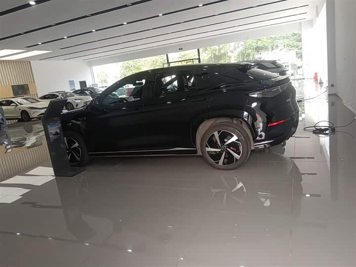 Фото 5 - BYD Sea Lion 07 EV