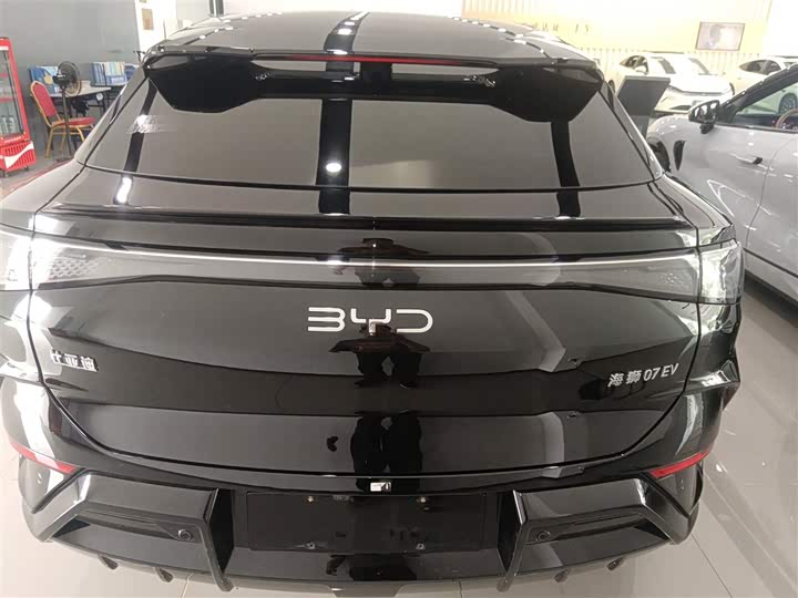 Фото 6 - BYD Sea Lion 07 EV