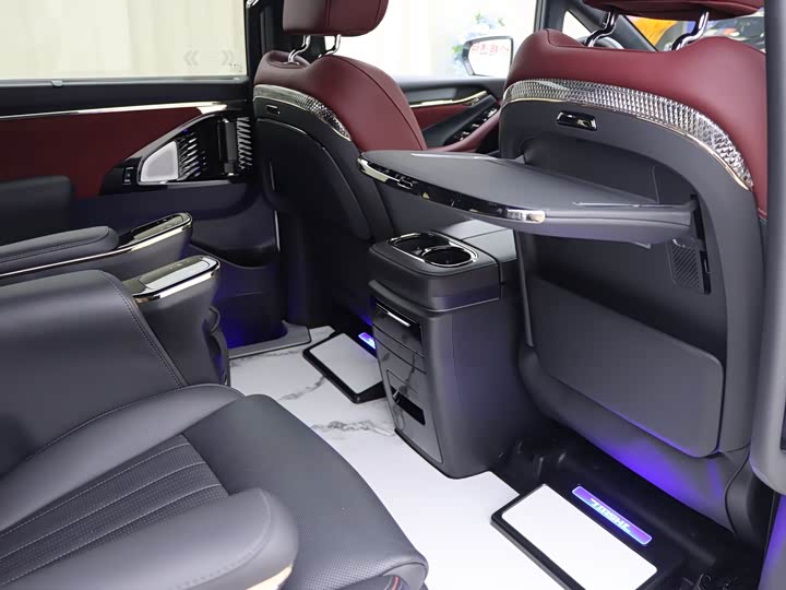 Фото 13 - GAC Trumpchi M8