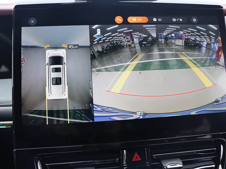 Фото 23 - GAC Trumpchi M8