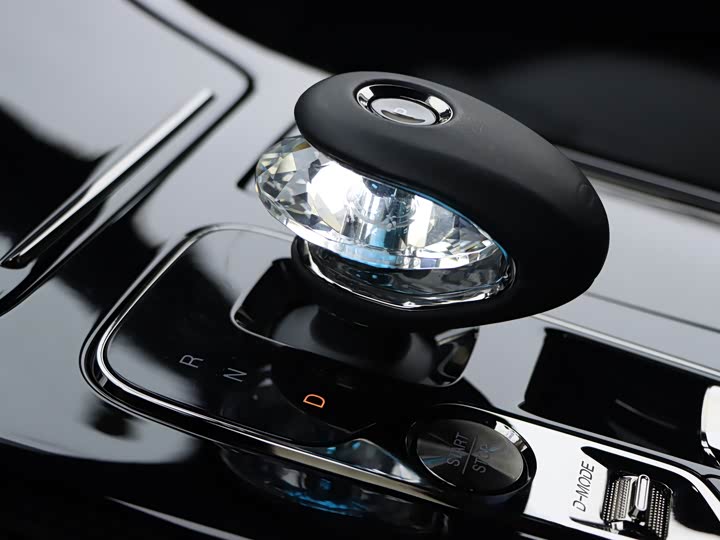 Фото 26 - GAC Trumpchi M8