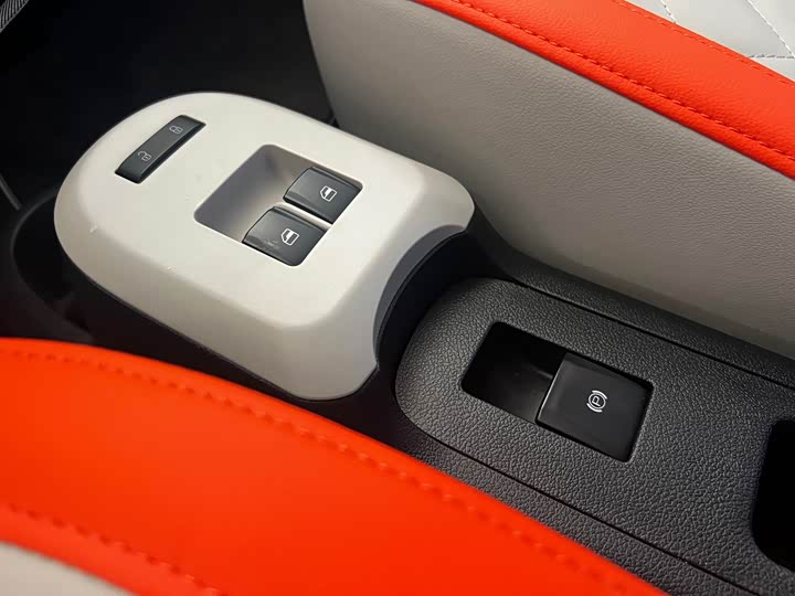 Фото 12 - Ora Black Cat