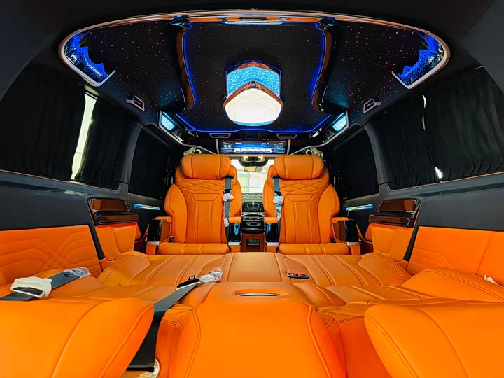 Фото 15 - Mercedes-Benz Vito