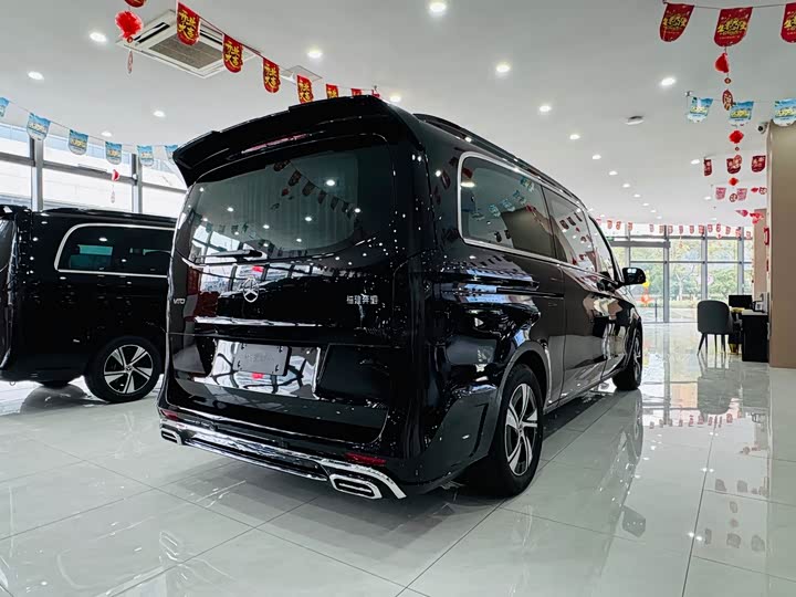 Фото 19 - Mercedes-Benz Vito